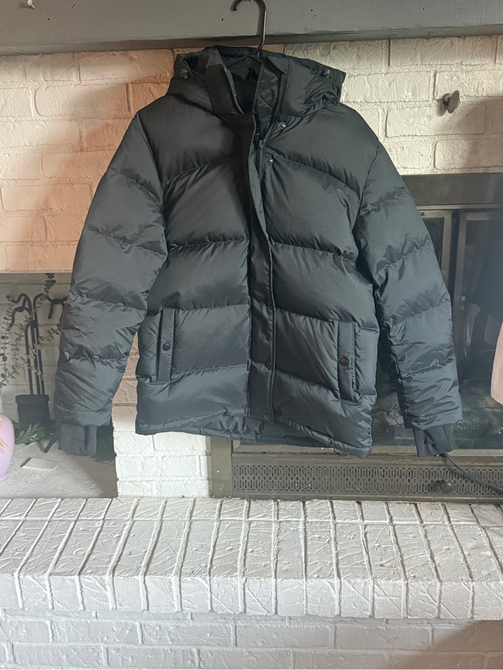 Quince Responsible Down Puffer Jacket Black Women’s Medium NWT Goose Down Hooded